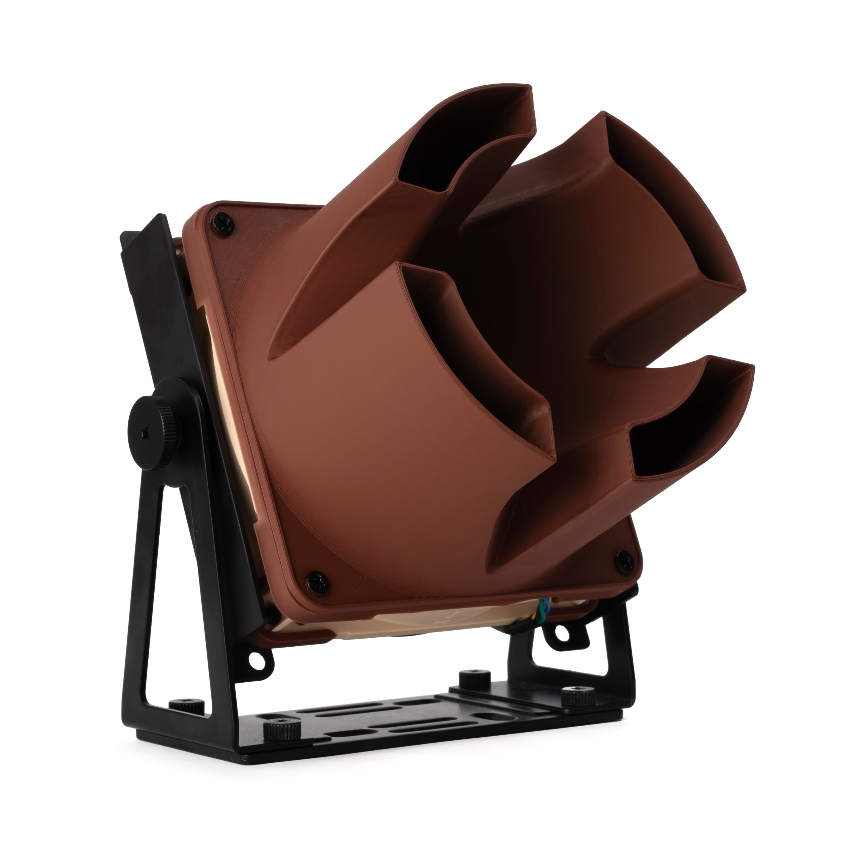 Desk fan with brown airflow amplifier